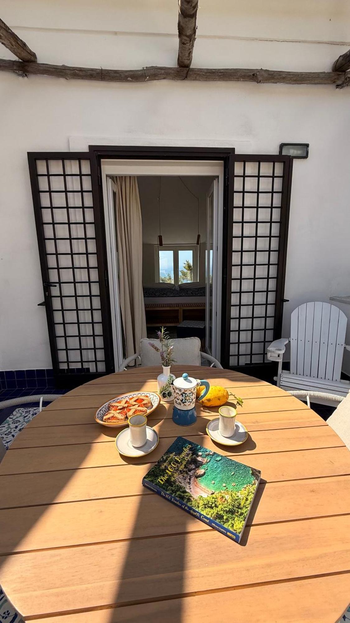 Casa Flora Bed & Breakfast Vietri sul Mare Exterior photo